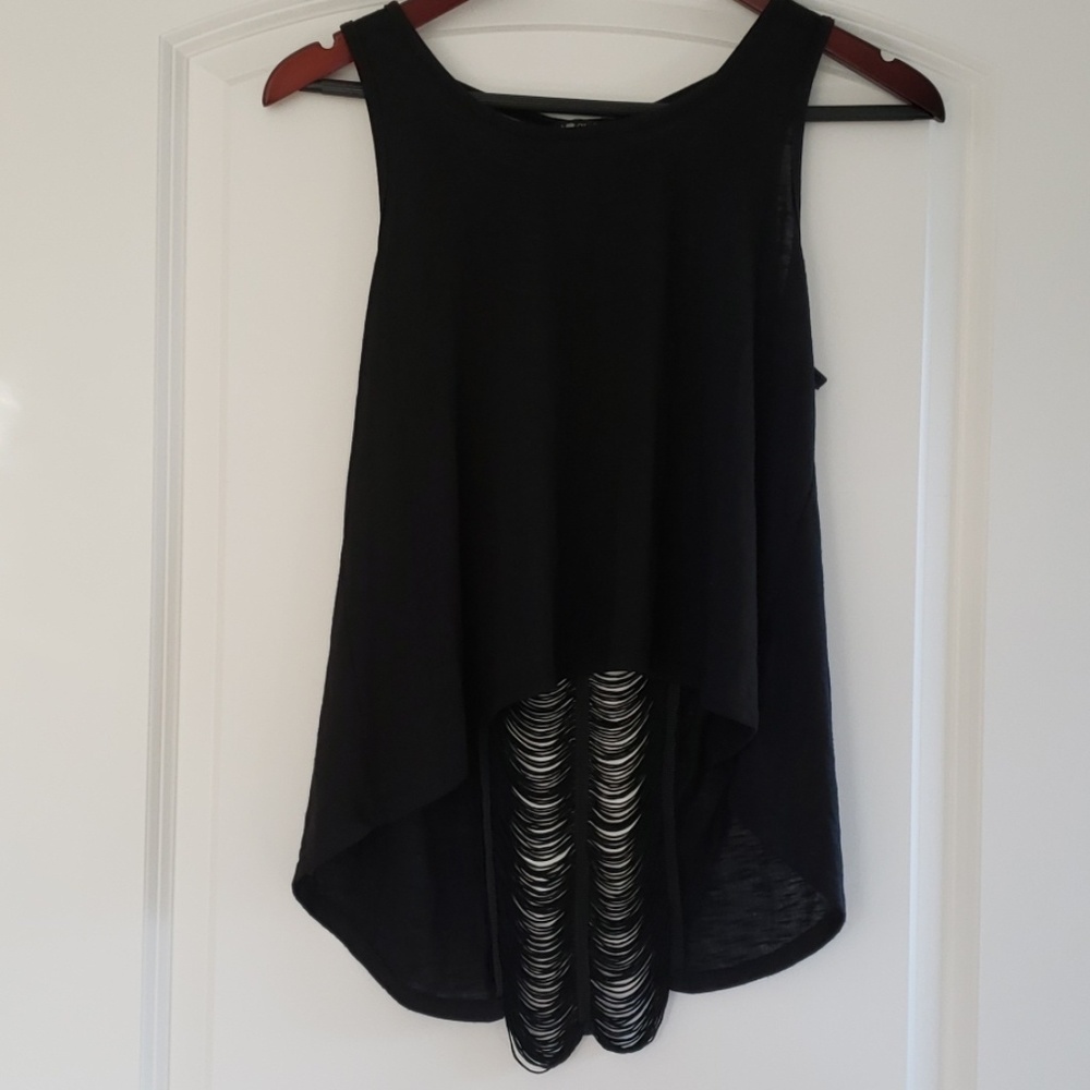 Black high low shirt